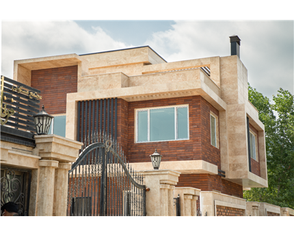 ترکیب آجر نسوز با سنگ در نمای ساختمان 