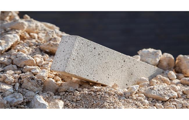 معرفی کامل آجر سفید نما یا آجر نما رنگ روشن | مزایا و مقایسه با آجرهای رنگ تیره