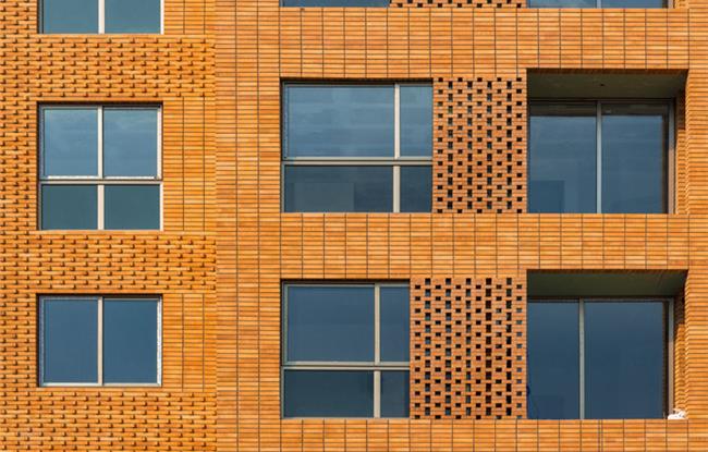 چرا آجرنما ؟