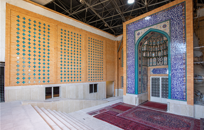 استفاده از آجر نسور در نمای معماری اسلامی